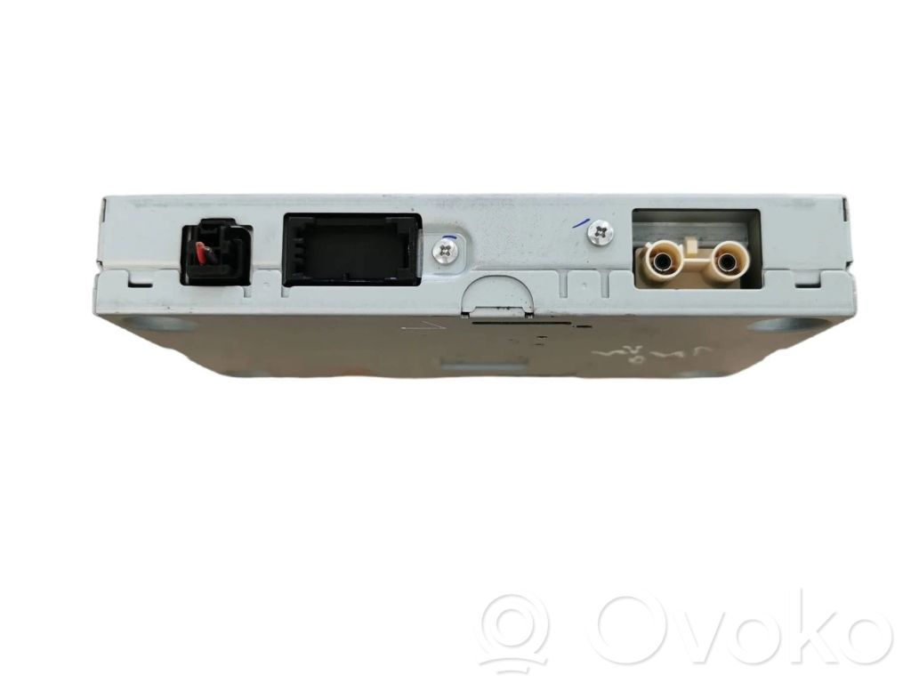 Volvo V40 Antenna control unit 