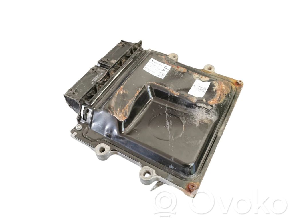 Volvo S90, V90 Engine control unit/module 