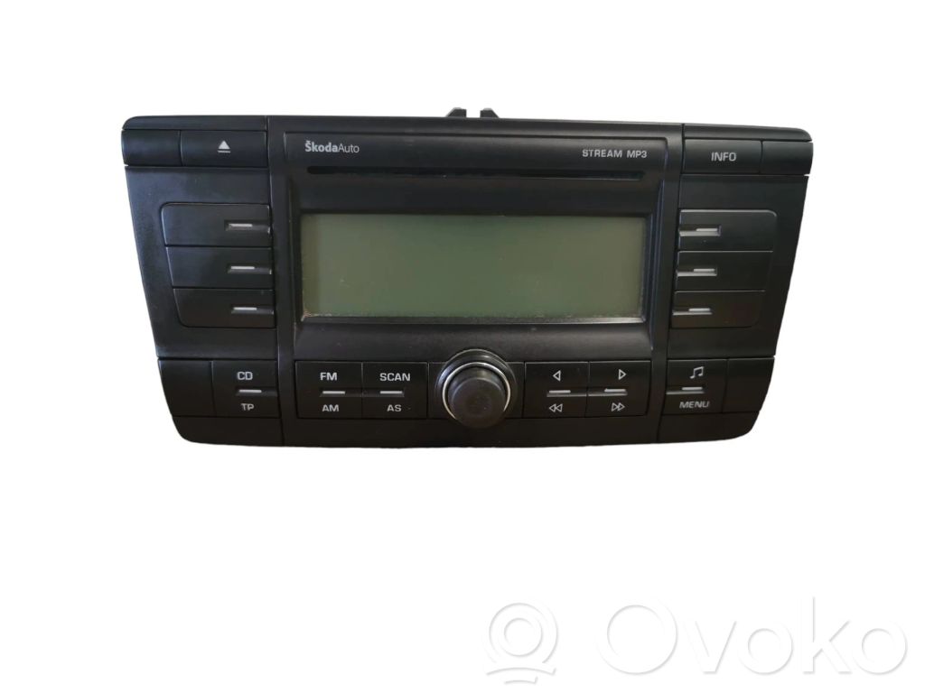 Panel / Radioodtwarzacz CD/DVD/GPS   1Z0035161C,TQT0032639,SKZ7Z3F0032639,10R032432,VP6SSF18C815BA