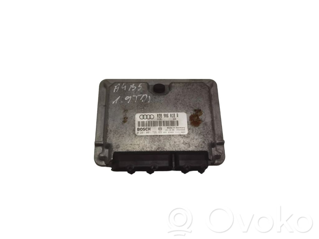 Audi A4 S4 B5 8D Engine control unit/module 