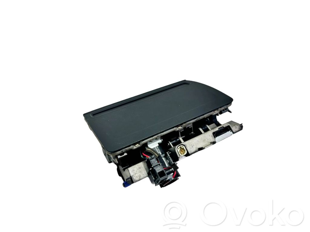 Monitor / wyświetlacz / ekran   8V0857974D,8V0857273H,919603A,OEAD012D