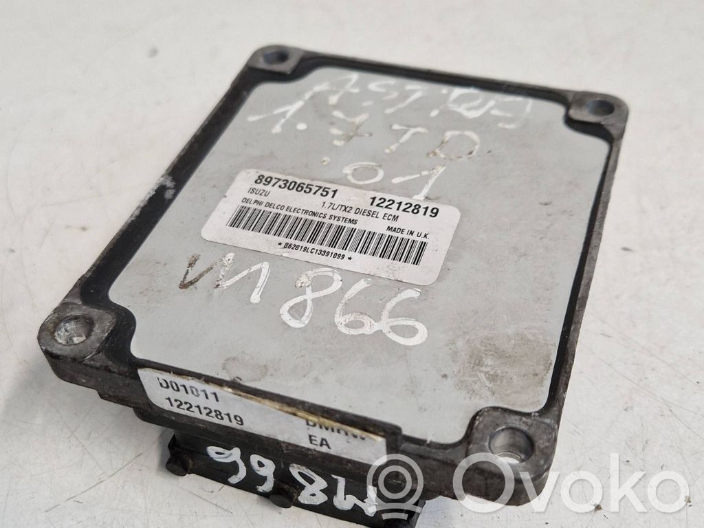 Opel Astra H Engine control unit/module 