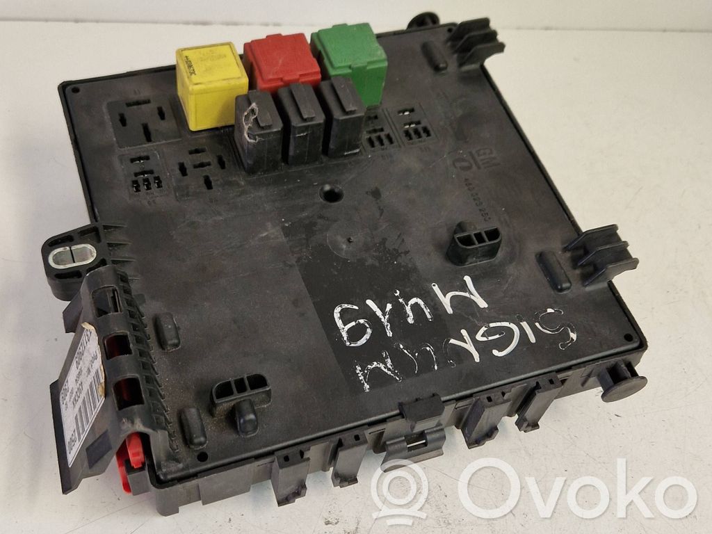 Opel Signum Module de fusibles 