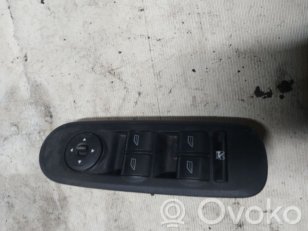 Ford Galaxy Electric window control switch 
