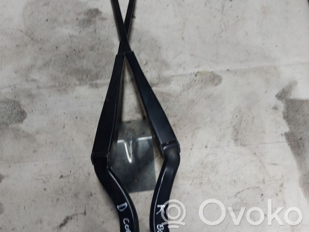 Ford Galaxy Front wiper blade arm 