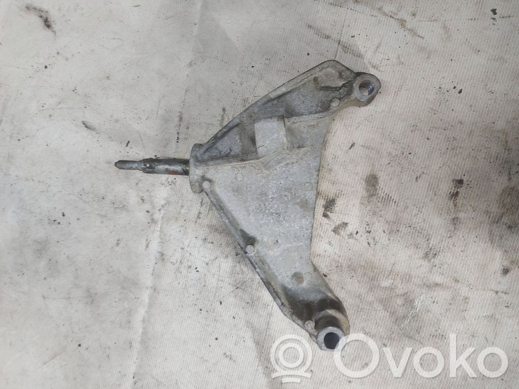 Renault Espace -  Grand espace IV Engine mounting bracket 