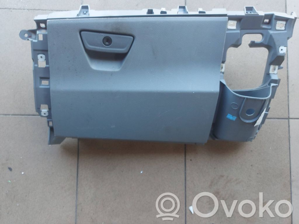 Ford Transit Custom Daiktadėžės (bordačioko) komplektas 