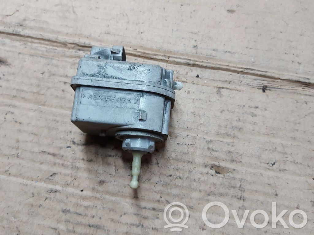 Renault Espace III Headlight level adjustment motor 