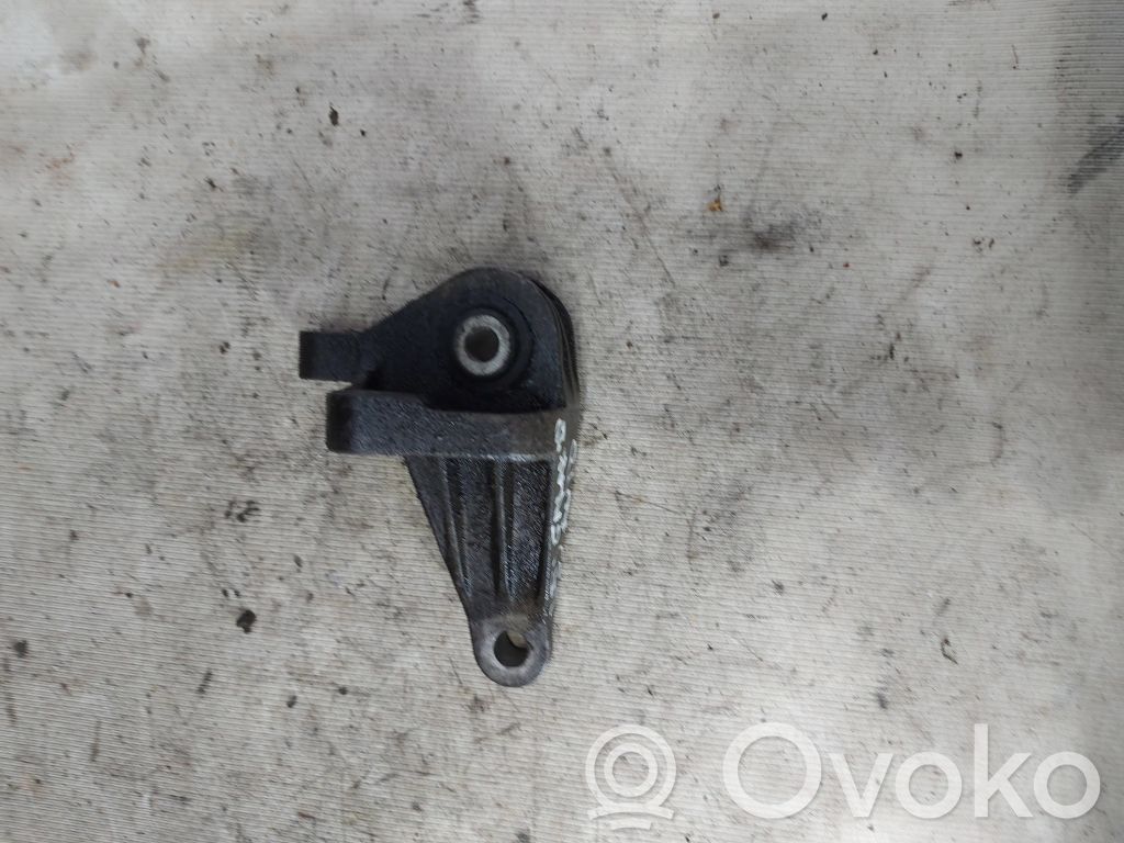 Ford Galaxy Gearbox mounting bracket 