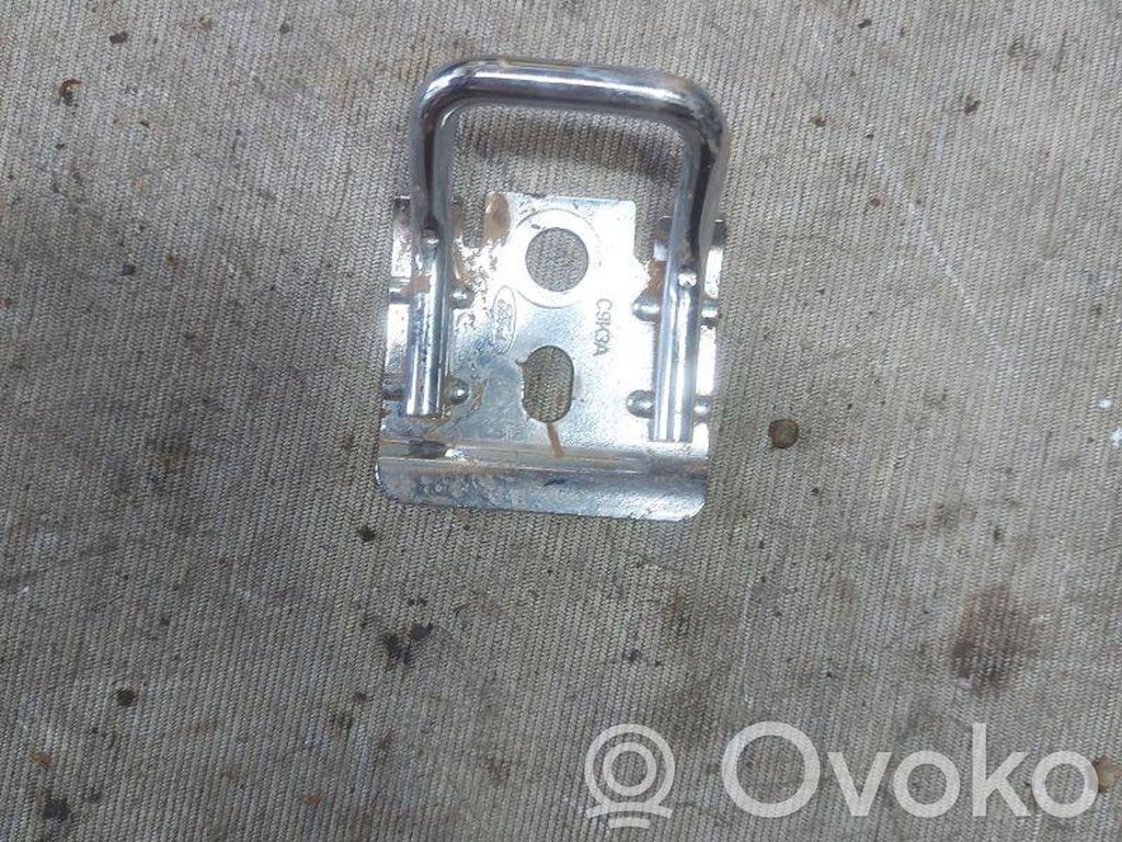 Ford S-MAX Tie down hook / loop 