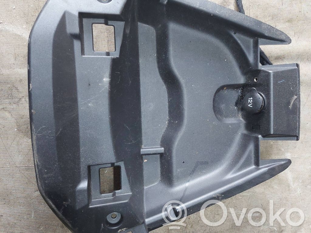 Autres éléments de console centrale   BK21V06202