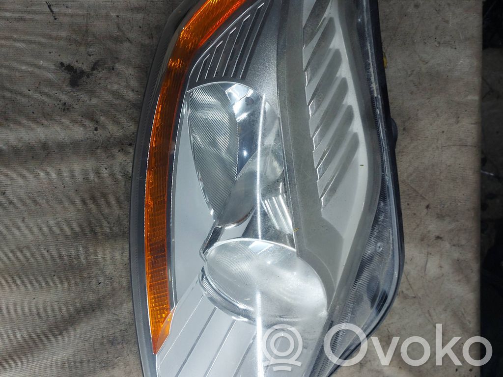 Ford Kuga I Scheinwerfer 