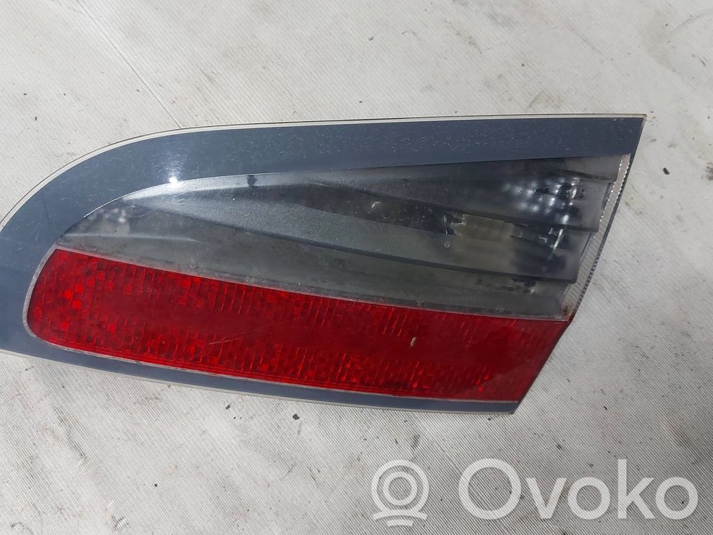 Ford S-MAX Aizmugurējais lukturis pārsegā 