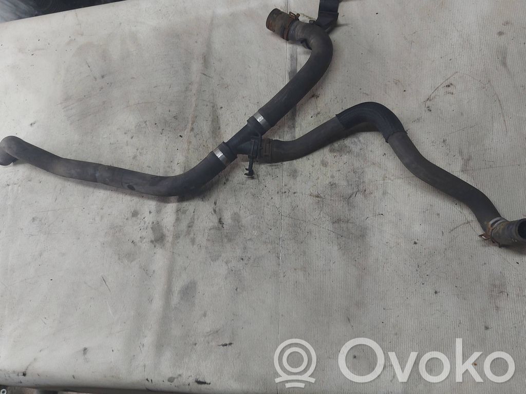 Engine coolant pipe/hose   BK218286BF