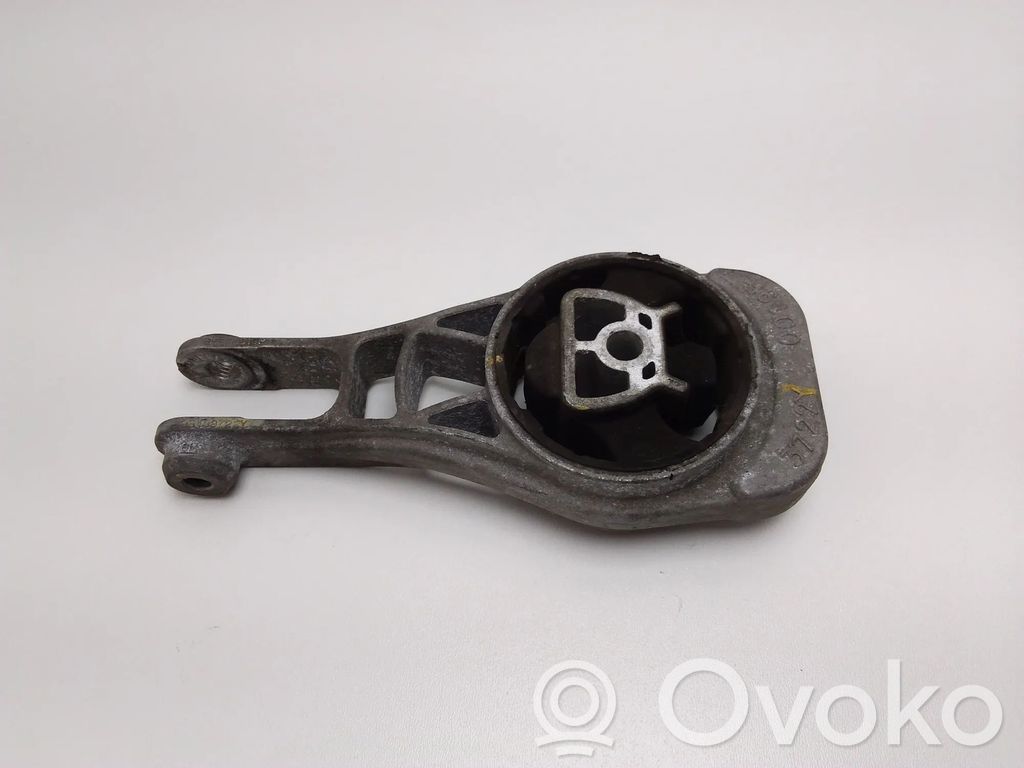 Engine mount bracket   95350019P
