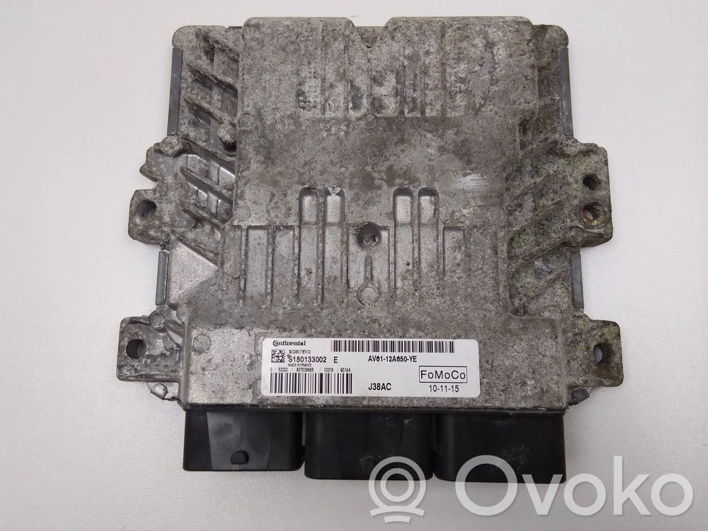 Engine control unit/module   S180133002,AV6112A650YE
