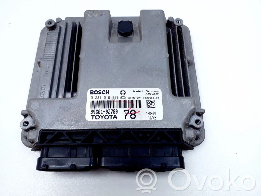 Toyota Auris E180 Engine control unit/module 