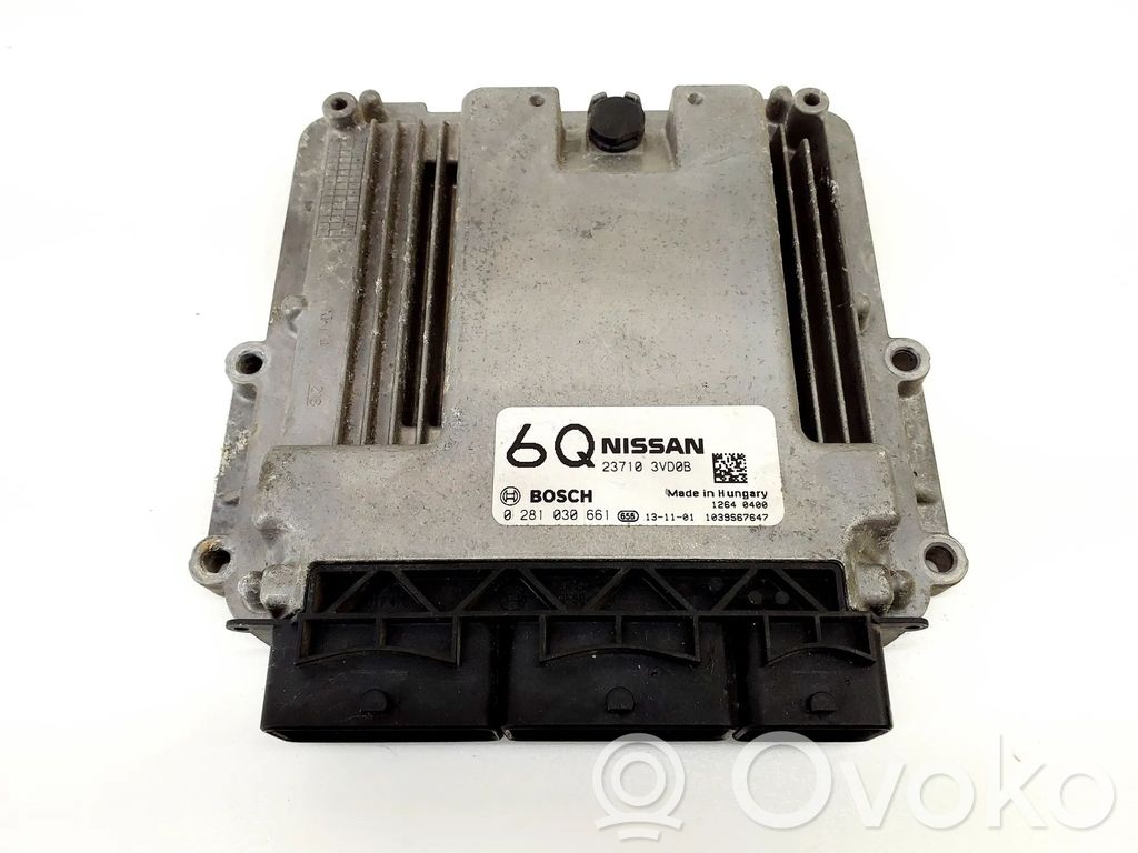 Nissan Note (E12) Engine control unit/module 