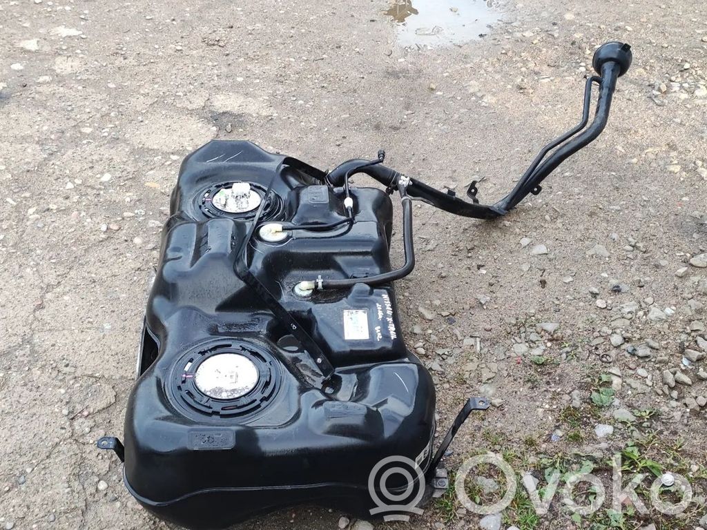 250604BB1A Nissan X-Trail T32 Fuel tank, €188.10 | RRR