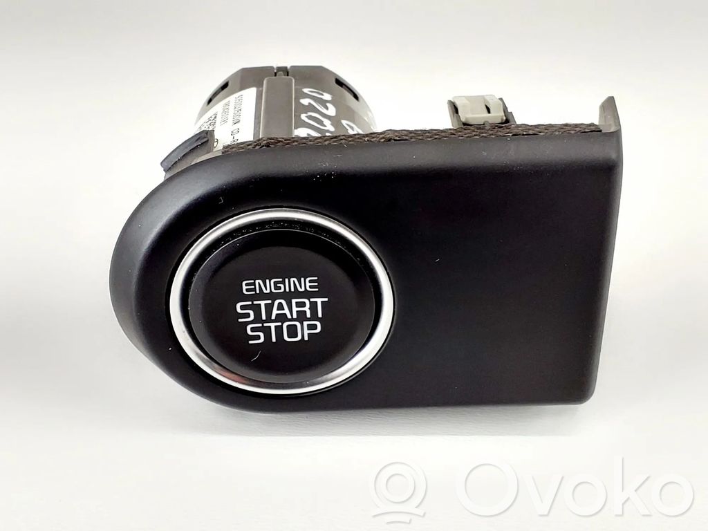 KIA Ceed Engine start stop button switch 