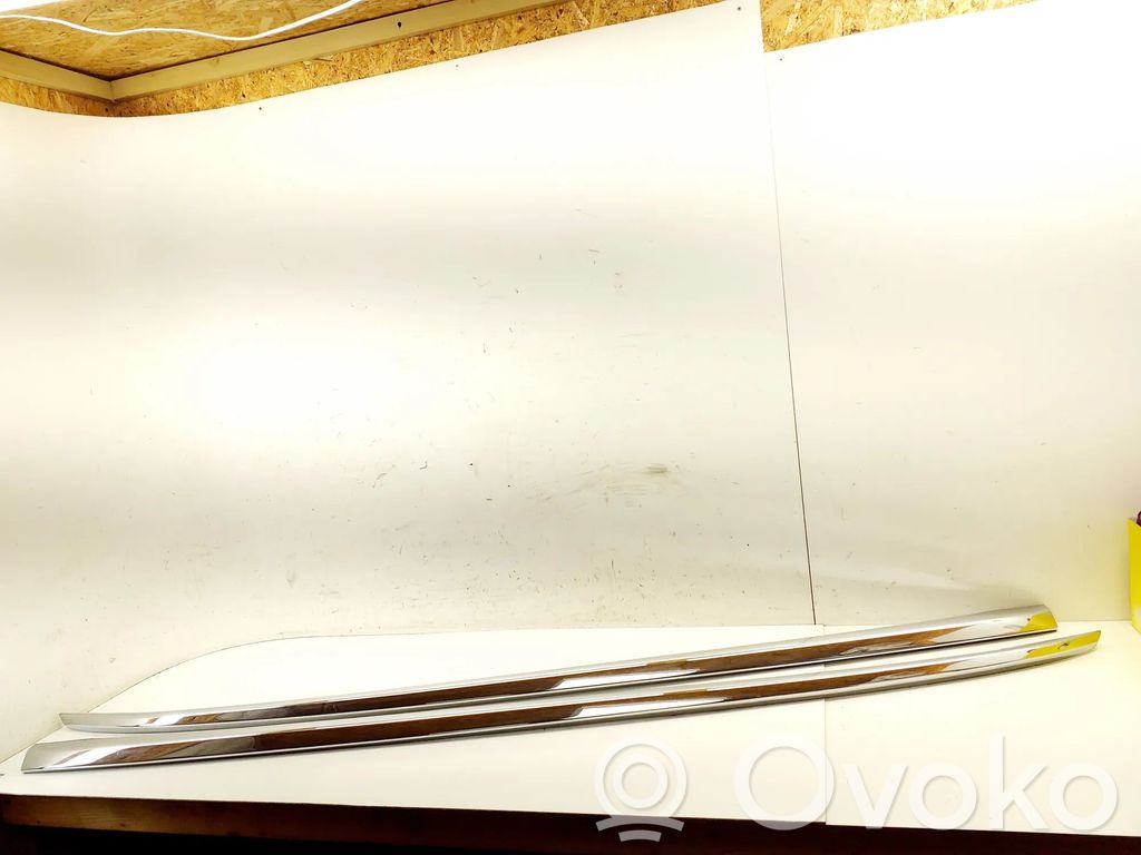 Opel Astra K Barras longitudinales elevadas 