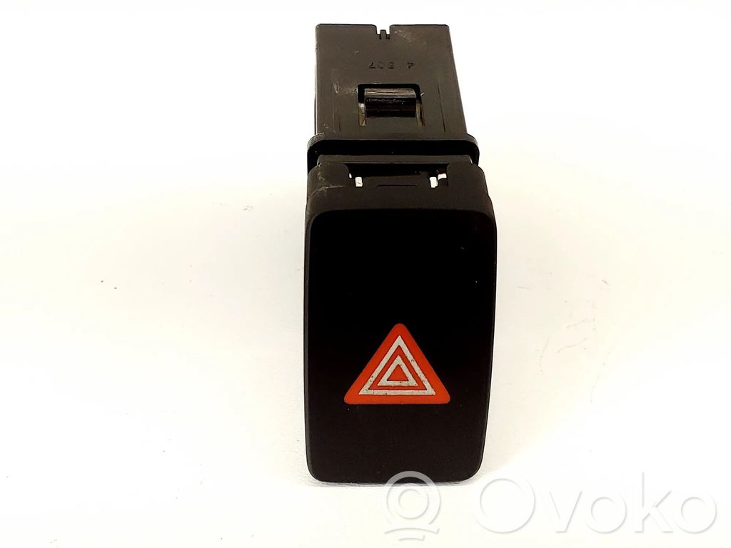 KIA Rio Botón interruptor de luz de peligro 