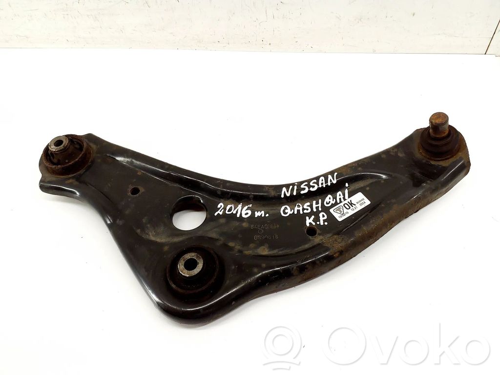 Nissan Qashqai Front lower control arm/wishbone 