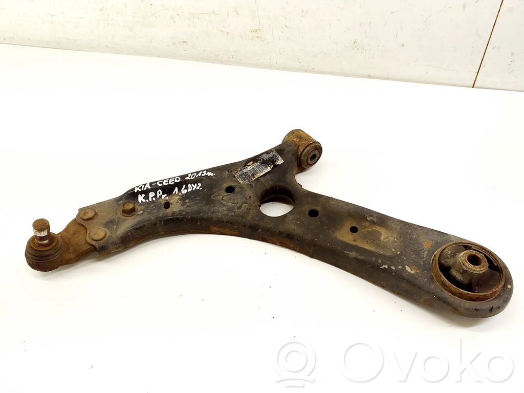 Querlenker Achsschenkel vorne   54500A6200