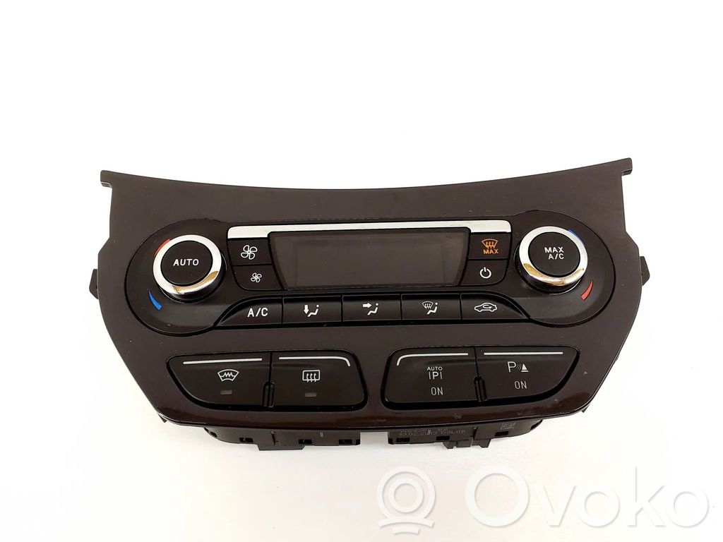 Ford Kuga II Interior fan control switch 