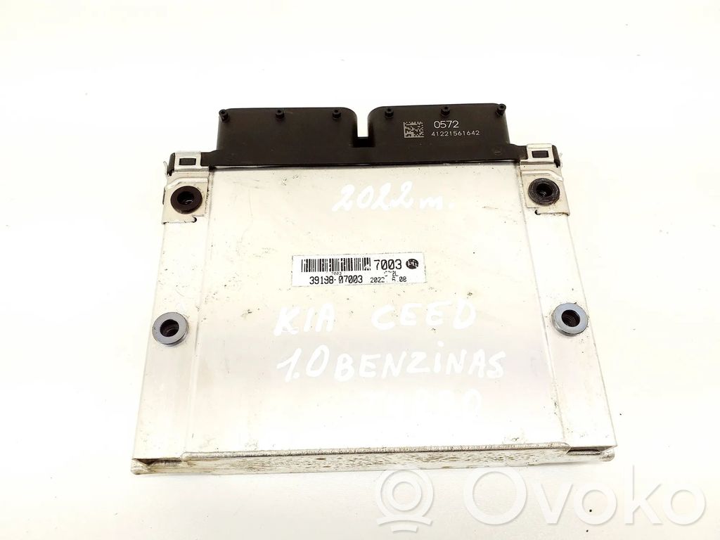 KIA Ceed Engine control unit/module 