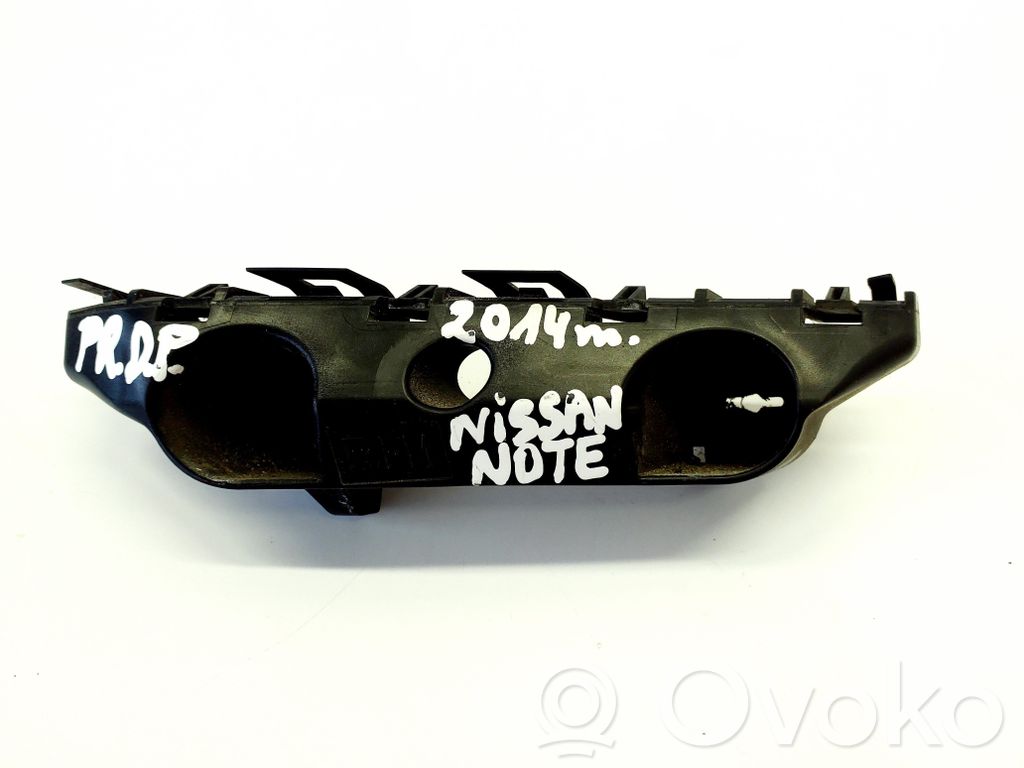 Nissan Note (E12) Front bumper mounting bracket 