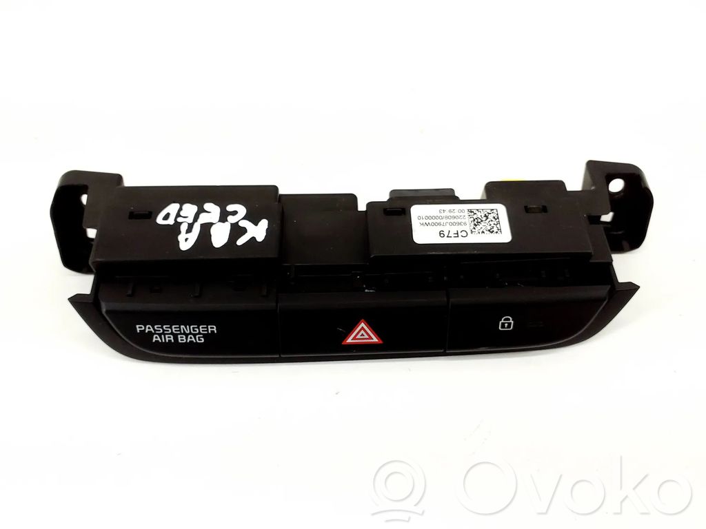 KIA Ceed Botón interruptor de luz de peligro 
