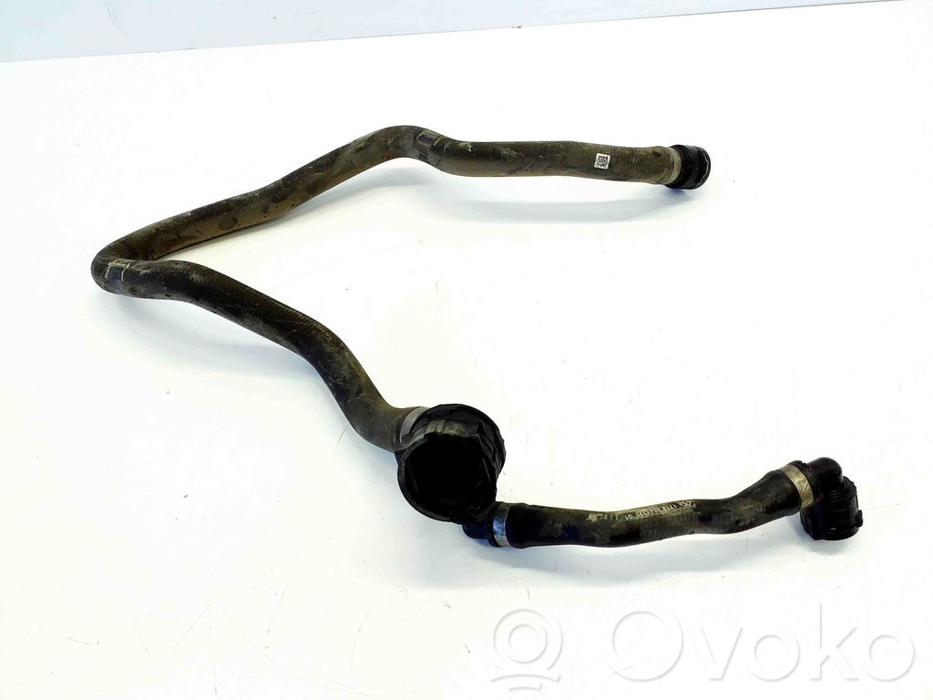 BMW i4 Engine coolant pipe/hose 