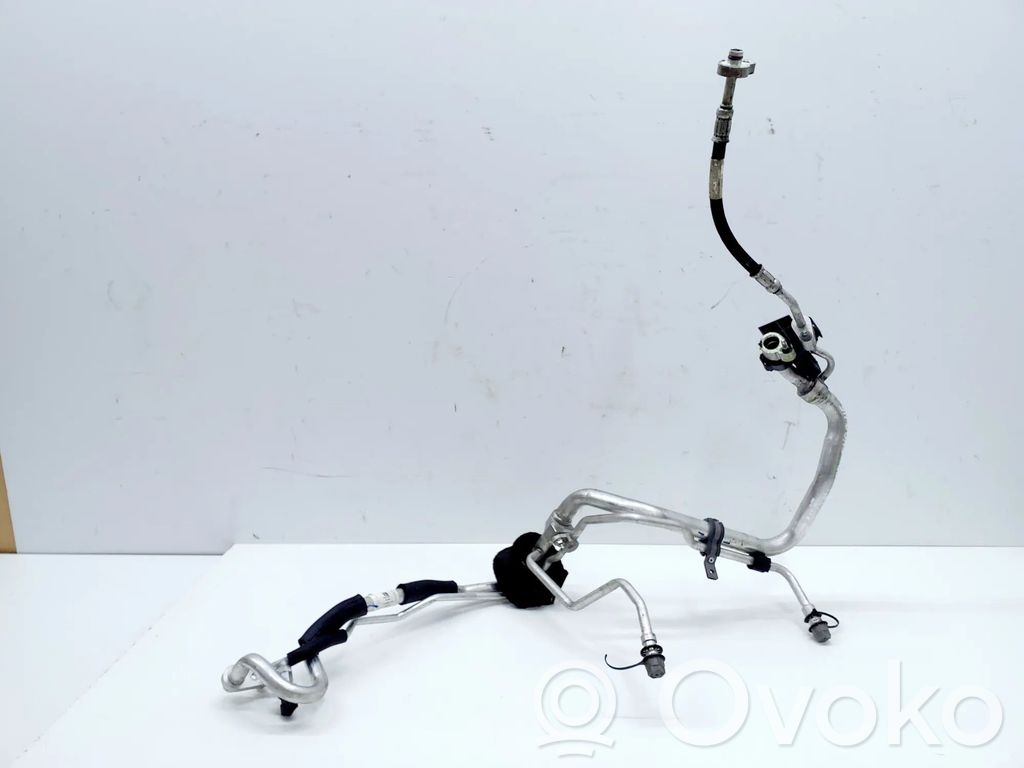 Land Rover Range Rover Evoque L538 Conductă/furtun aer condiționat (A/C) 