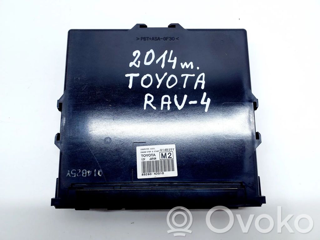 Toyota RAV 4 (XA40) Otros dispositivos 