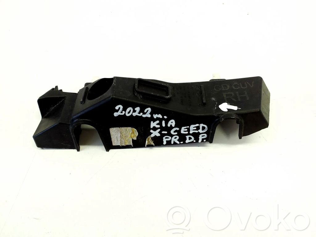 KIA Xceed Front bumper mounting bracket 