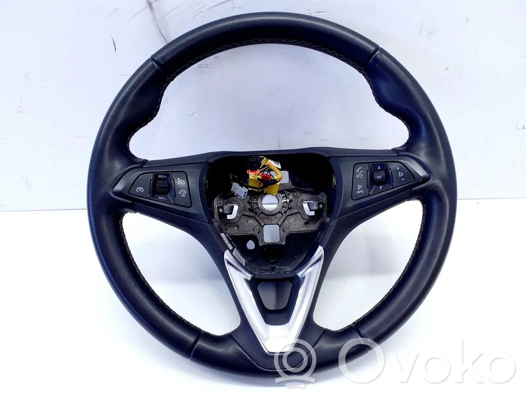 Opel Astra K Ohjauspyörä 