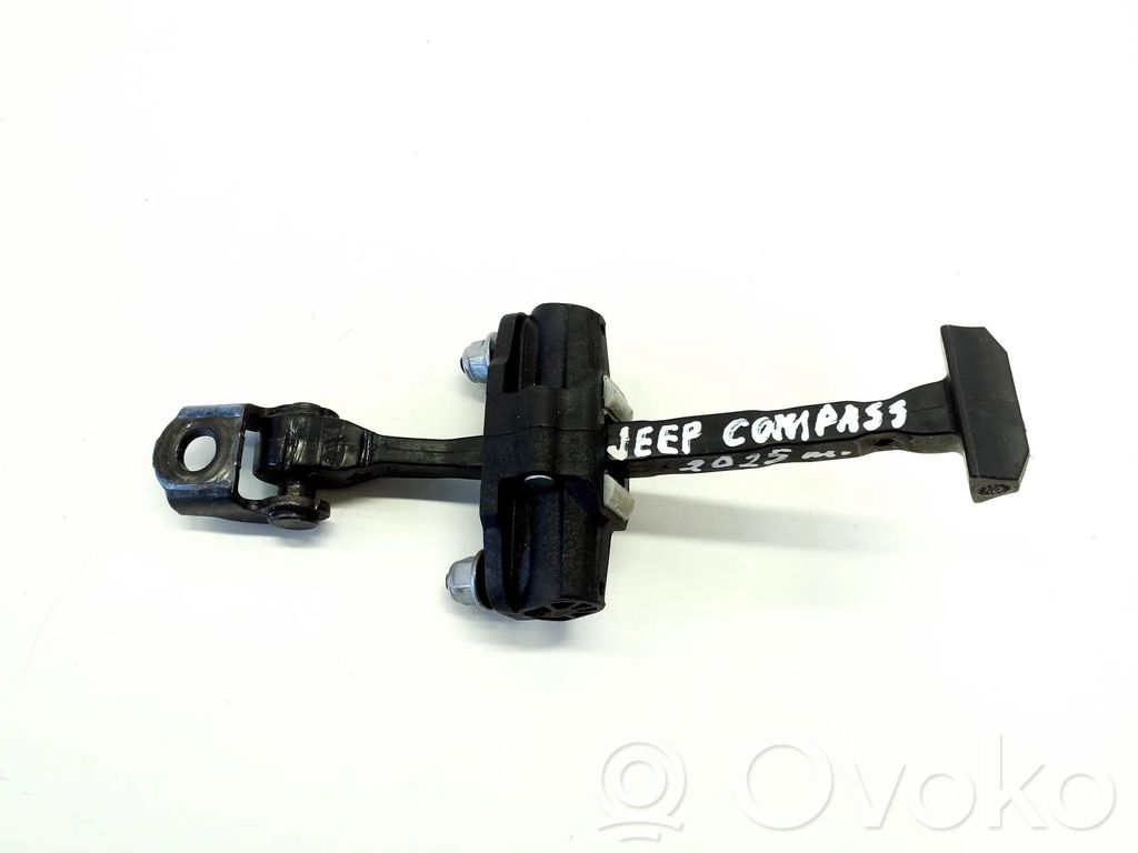 Jeep Compass Etuoven pidätin 
