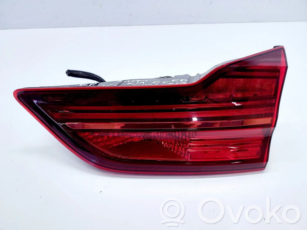 KIA Ceed Takaluukun takavalot 