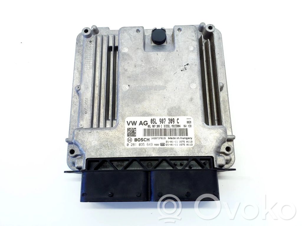 Skoda Octavia Mk4 Engine control unit/module 