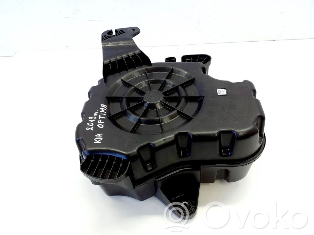 KIA Optima Subwoofer 