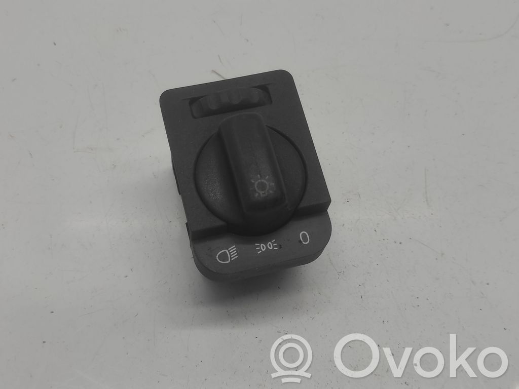 Opel Astra F Light switch 