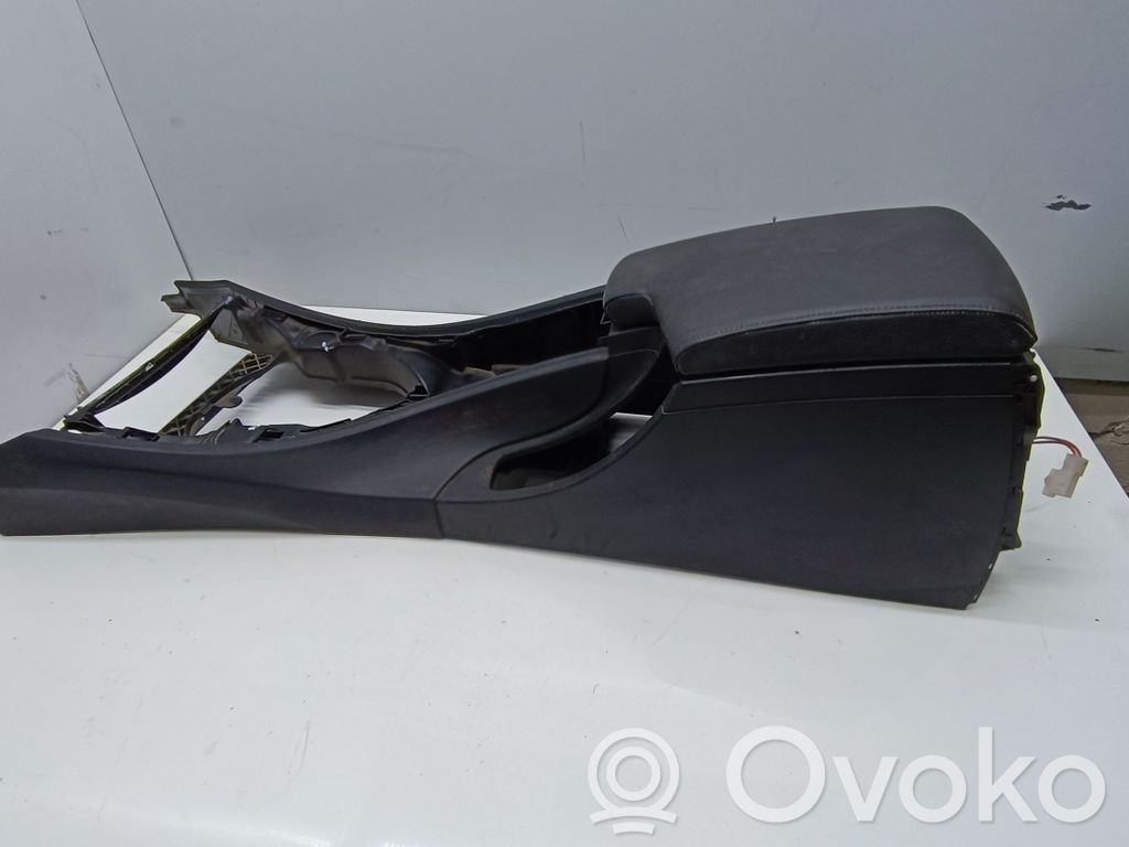 BMW 3 E90 E91 Centrinė konsolė 