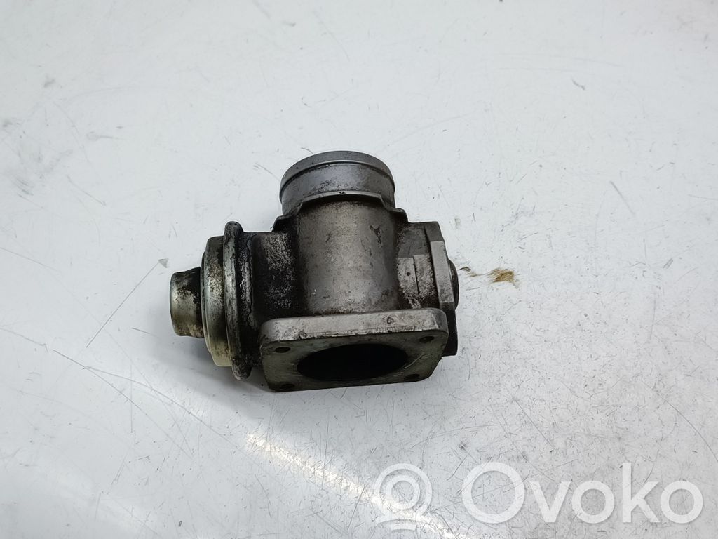 BMW 3 E36 EGR valve 