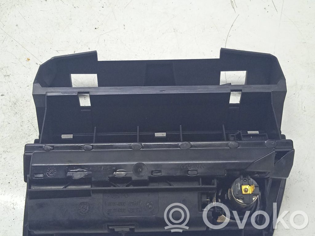 BMW 3 E46 Pelnutrauks 