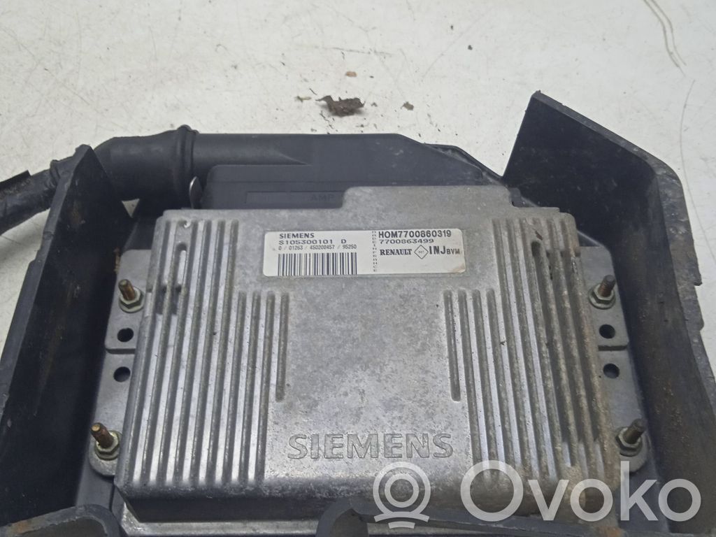 Renault Megane I Engine control unit/module 