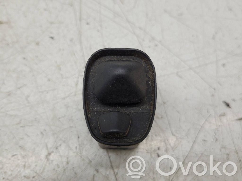 Wing mirror switch   03830700