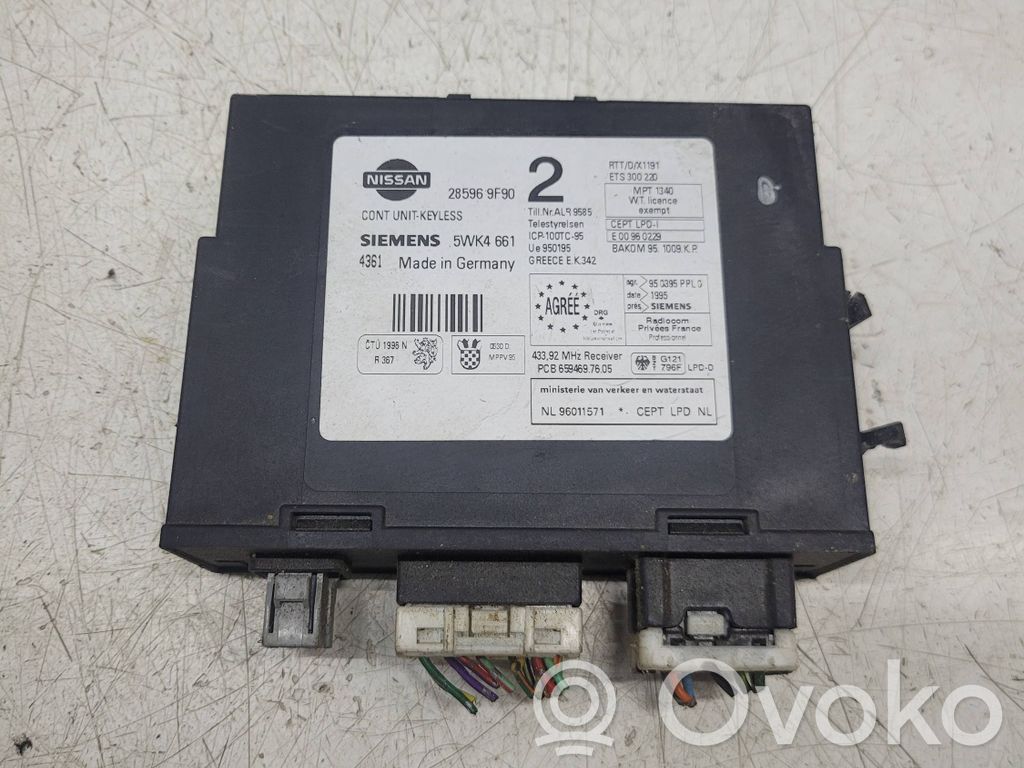 Nissan Terrano Door central lock control unit/module 