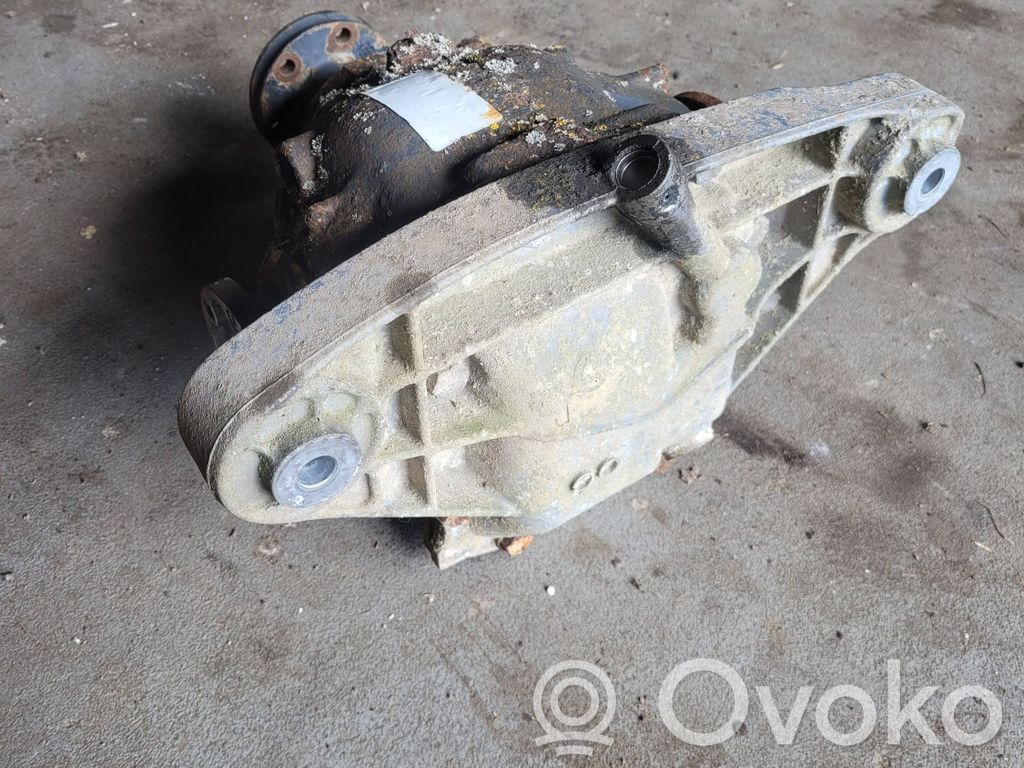 BMW 5 E39 Galinis reduktorius 