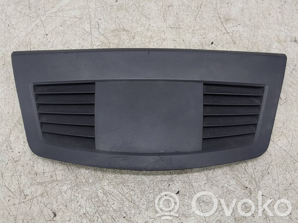 BMW 3 E90 E91 Centrinės oro grotelės 